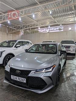 تويوتا أفالون